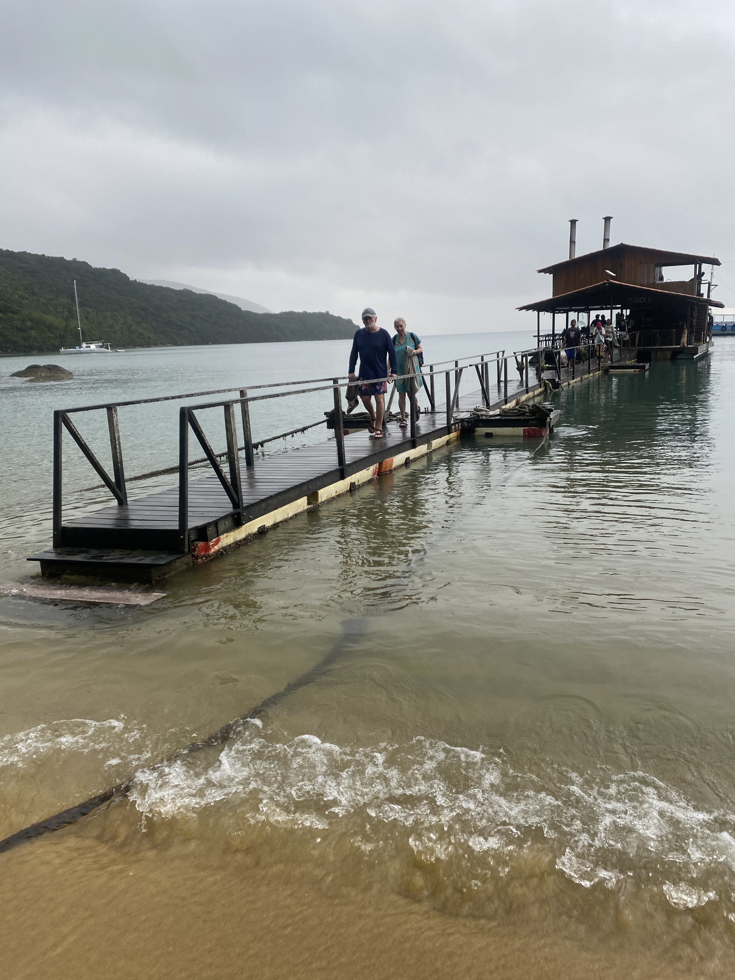 Ilha Grande: Rainforest Trails and Beaches Without Roads photograph 4